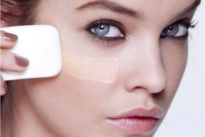 Матуючий крем для обличчя: Як вибрати найкращий для ідеальної шкіри