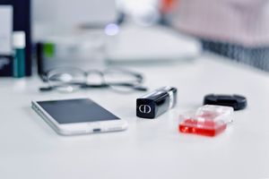 Мобільні помічники: топ програм для iPhone, які допоможуть створити новий образ