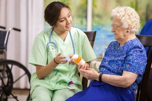 Features of caring for cancer patients in a nursing home