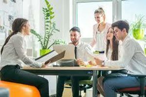 Сплоченный коллектив в офисе: как сохранять хорошую обстановку
