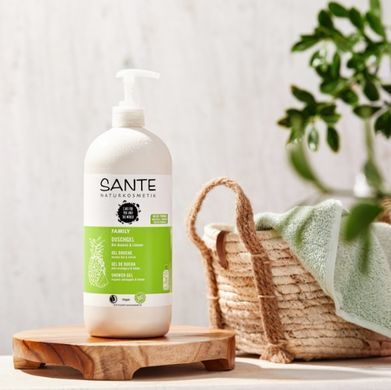 BIO Żel pod prysznic Ananas i Cytryna dla całej rodziny SANTE 950 ml