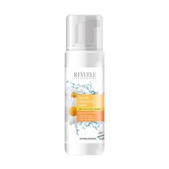 Soft cleansing foam for the face with chamomile infusion Revuele 150 ml