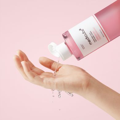 Łagodzący tonik z polinukleotydami i wąkrotą PDRN Pink Cica Soothing Toner Medicube 250 ml