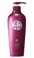 Conditioner for all hair types Conditioner Daeng Gi Meo Ri 300 ml