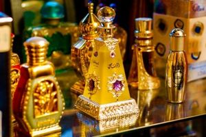 Магія східних ароматів: поради щодо їх використання в повсякденному житті