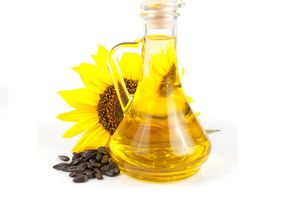 Helianthus Annuus (Sunflower) Seed Oil