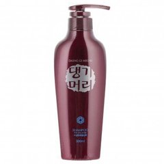 Шампунь для жирної шкіри голови Shampoo for oily Scalp Daeng Gi Meo Ri 300 мл
